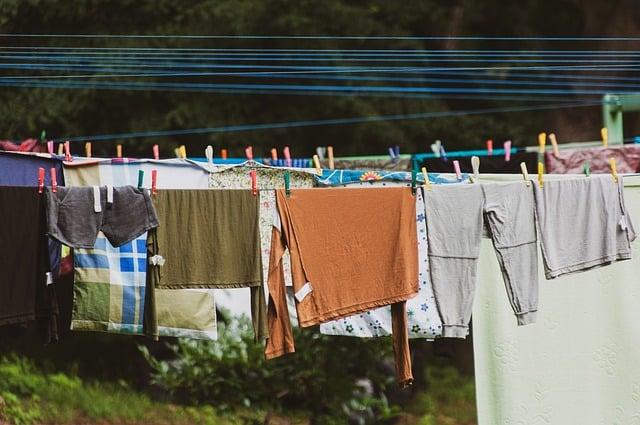 Jak správně třídit prádlo: Tipy pro každou domácnost